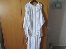 Aube de communion mixte avec