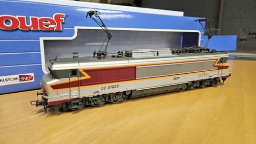 Hj2138 locomotive 21003 - hj2138, cc