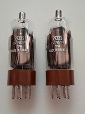 Paire de tubes électroniques