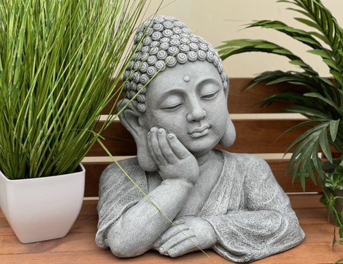 Statuette pierre - statuette, en