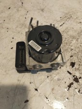 Bloc ABS (freins anti-blocage)