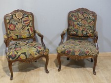 Paire De Fauteuils à La Reine
