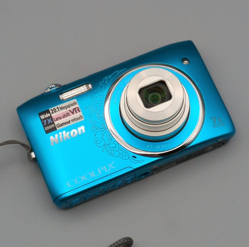 Nikon coolpix s3500 1mp - nikon,