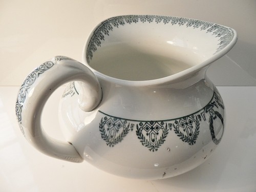 Pichet broc ancien toilette - pichet,