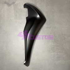 flanc latéral avant droite