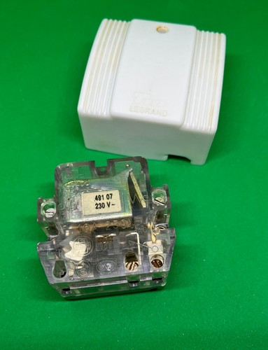 Télérupteur encastré - télérupteur, encastré-