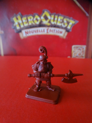 Hero quest figurine - hero,