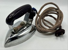 Fer à repasser jouet? CALOR