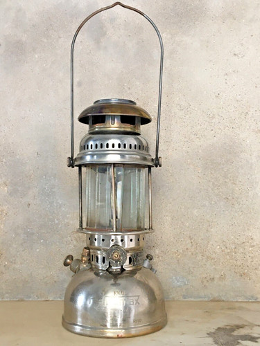 Ancienne lampe lanterne - , à