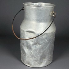 Ancien pot à lait vintage –