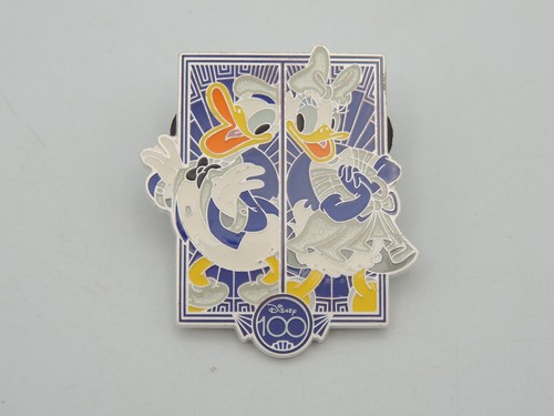 Pin disneyland paris 100 - 100, ans