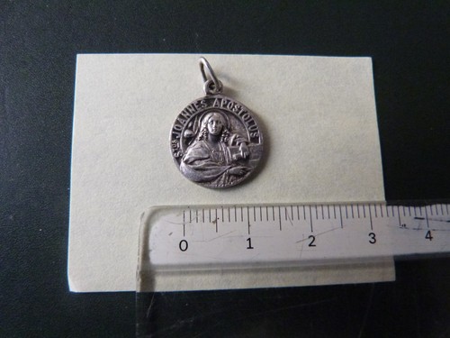 Médaille pendentif argent - argent, ou