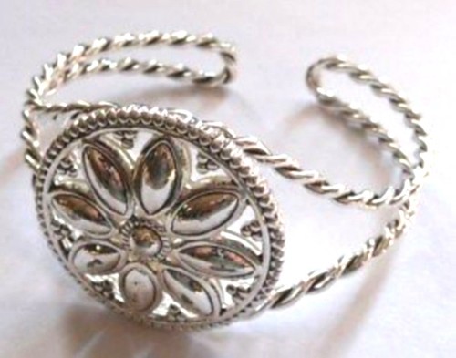 Bracelet rigide couleur argent - bracelet,