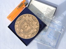 MEDAILLE 45° ANNIVERSAIRE RESISTANCE DU FINISTERE  par PIERRE PERON 