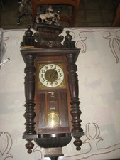 ancienne pendule carillon avec