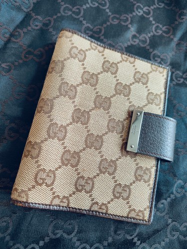 Gucci supreme agenda - gucci, gg