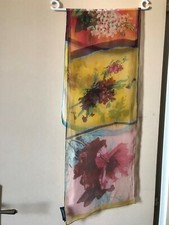 Magnifiques, 2 Foulards , Jean