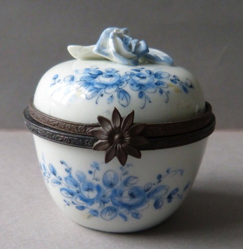 Petite boite pot crème en - crème,