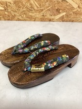 Accessoires kimono traditionnels japonais sandales "Geta" pour femme en bois ...