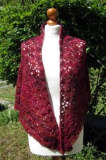 Châle crocheté main laine
