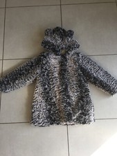 Tres chaud et beau manteau