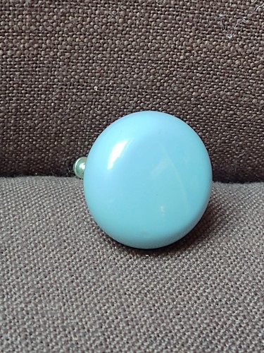 Bouton plastique bleu - bouton, en