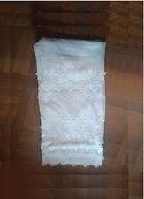 Voilage coupon appliqué avec du macramé en blanc 1m40 de largeur sur 2m85 