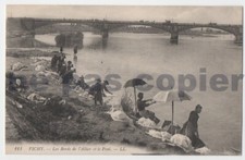 VICHY _ Allier _ Lavandière _