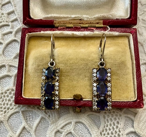 Anciennes boucles oreilles - ,