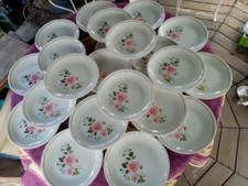 24 Assiettes Plates KG