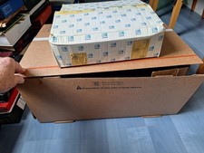 Lot Albums De Timbres Tout Pays + 1 Lot De Vracs  V.Photos. 