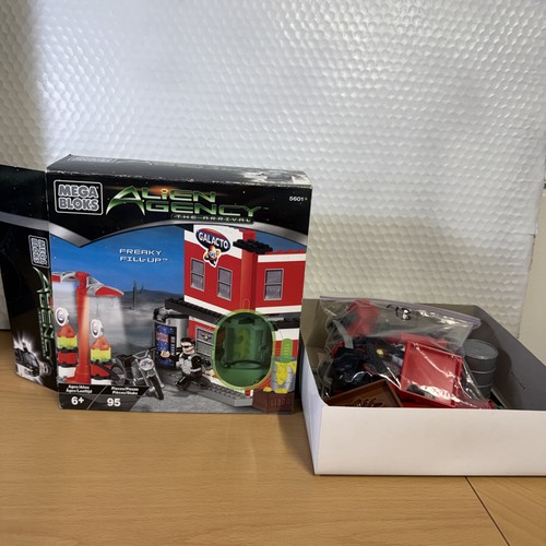 Incomplete mega bloks - incomplete, alien