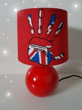LAMPE A POSER  PEINT MAIN LONDON MAIN E010