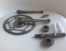 Ancien pédalier "haricot"  44