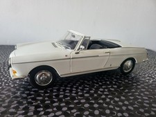 PEUGEOT 404 CABRIOLET BLANCHE 1/18 NOREV 1967 - NO OTTO - REF 184746