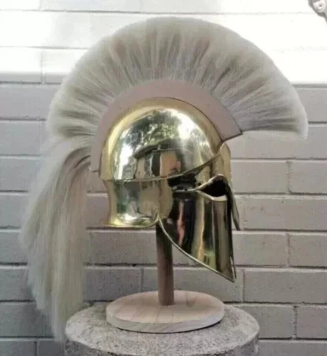 Casque grec corinthien