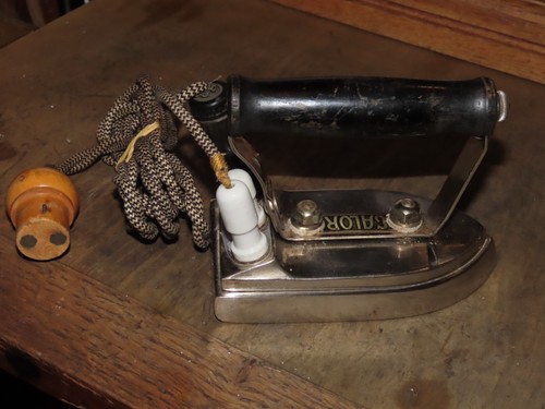 Ancien fer repasser calor - ancien,