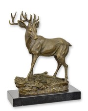 Sculpture en bronze cerf