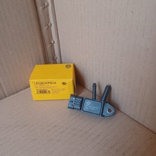 Capteur pression échappement Renault 1.5 dci (pour deux sorties) voir descrip...