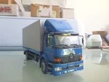 Mercedes ATEGO 1828 plateau bâché - Minichamps 1/43 - B6 600 0263