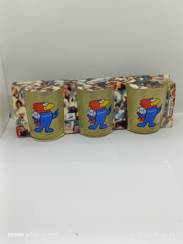 Neuf verres whisky - À,