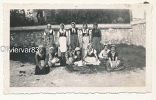 Vintage photo 1930s - group of young girls in costumes