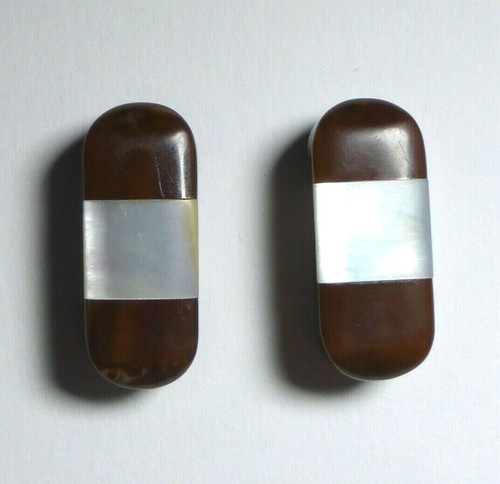 Antique button bakelite - -,