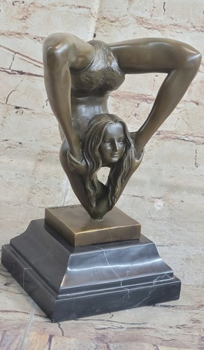 Sculpture bronze signée - bronze,