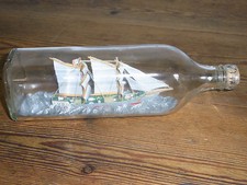 06B53 ANCIENNE BOUTEILLE MAQUETTE BATEAU DE MARINE DIORAMA MER MALO LES BAINS 