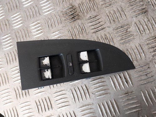 Bouton commande lève vitre