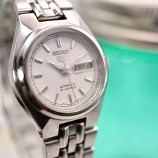 Montre ronde SEIKO pour femmes