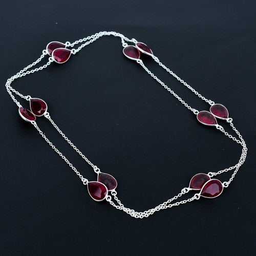 Collier bijoux pierre