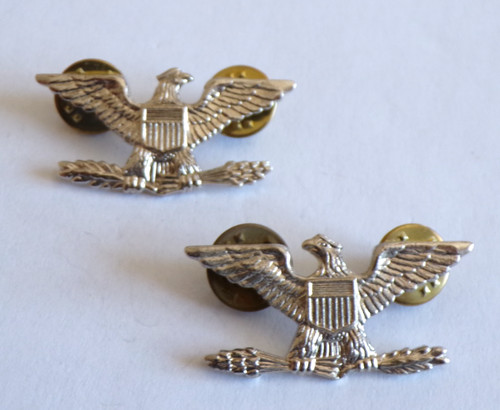 Insigne militaire col de - militaire,