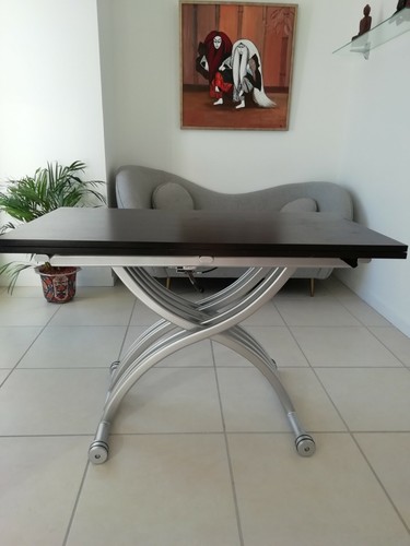 Table relevable - , et